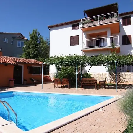 Spacious Apartment Pula In Istria, Croatia Appartamento