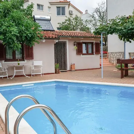 Spacious Apartment Pula In Istria, Croatia *